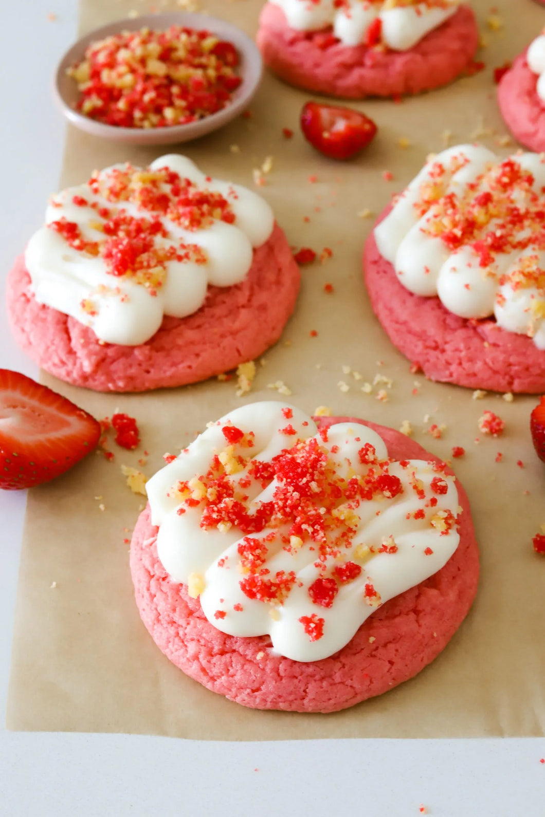 Crumbl Strawberry Crunch cookie dupe