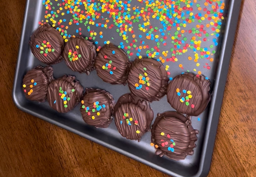 Chocolate covered Oreos